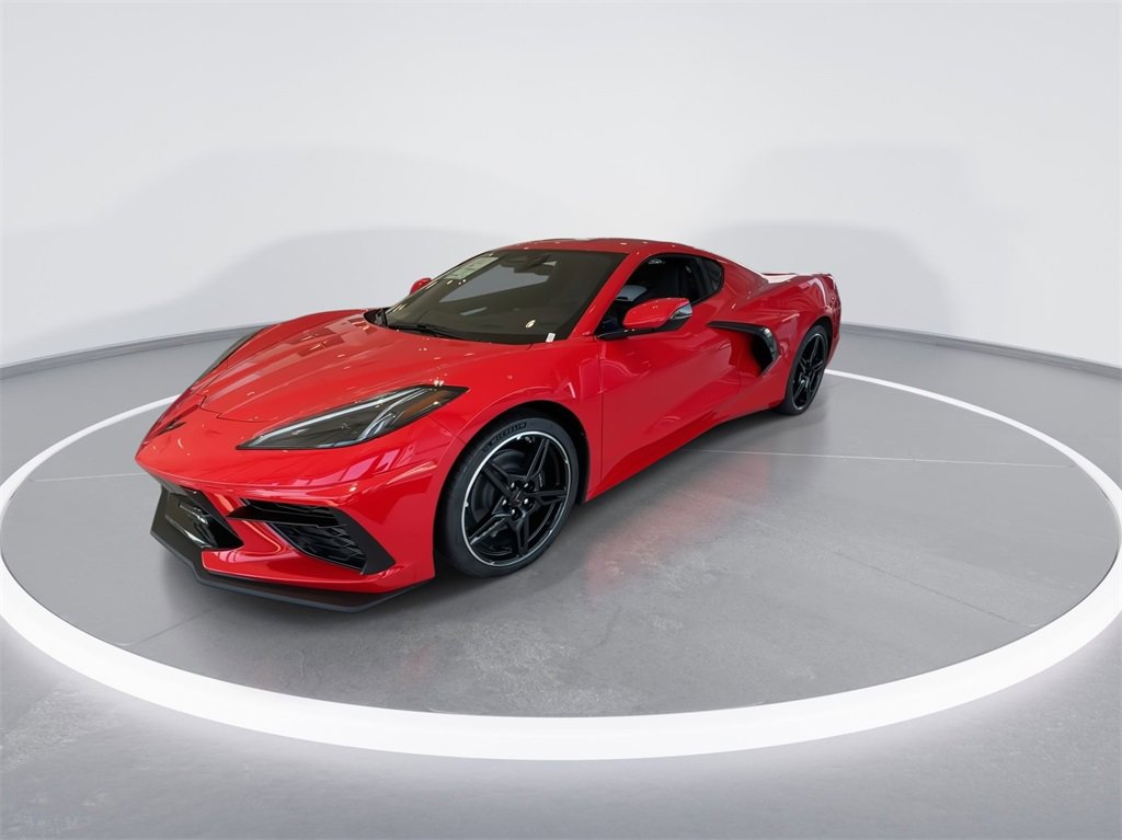 2025 Chevrolet Corvette Stingray 2LT photo 4