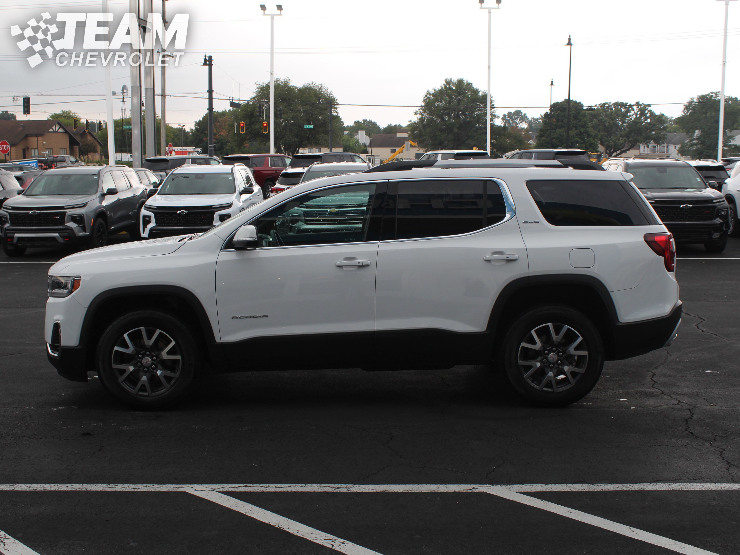 2023 Gmc Acadia SLE photo 6