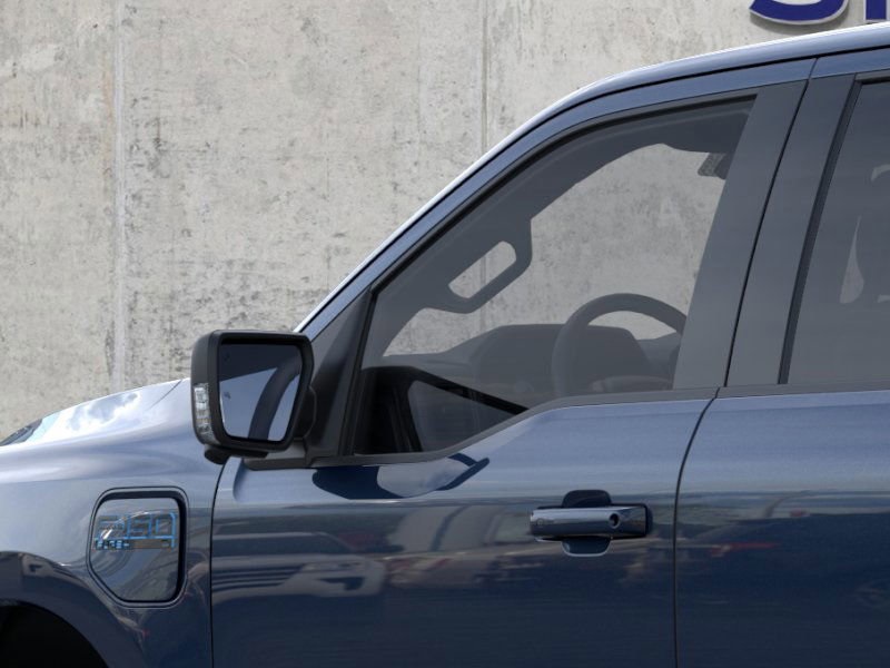 2025 Ford F-150 Lightning photo 20