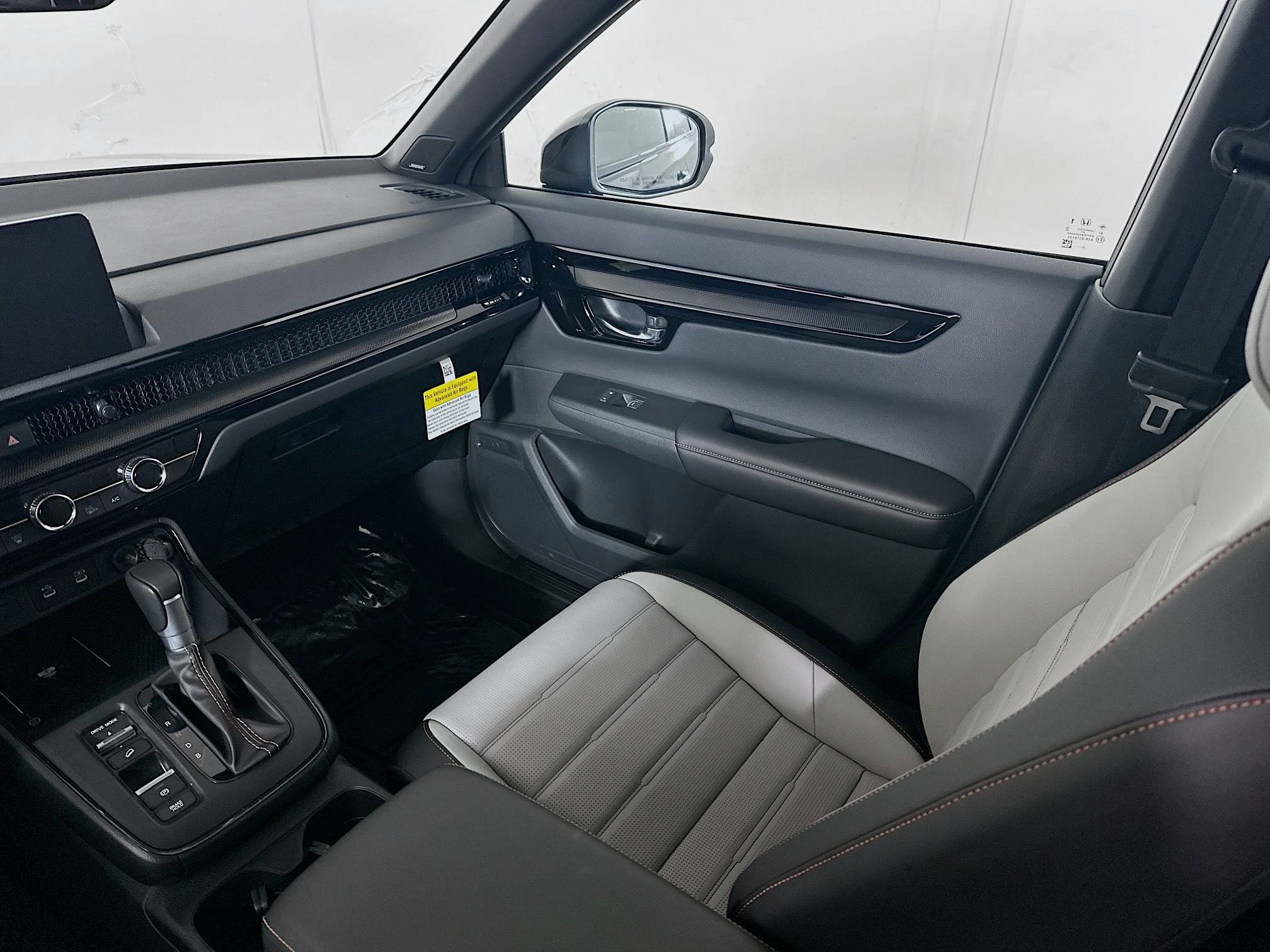 2026 Honda CR-V Sport Touring photo 24