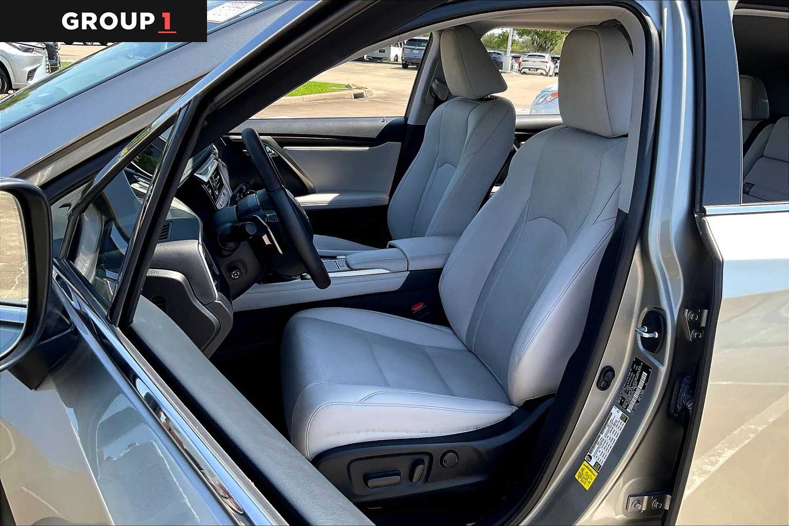 2022 Lexus RX 350 photo 6