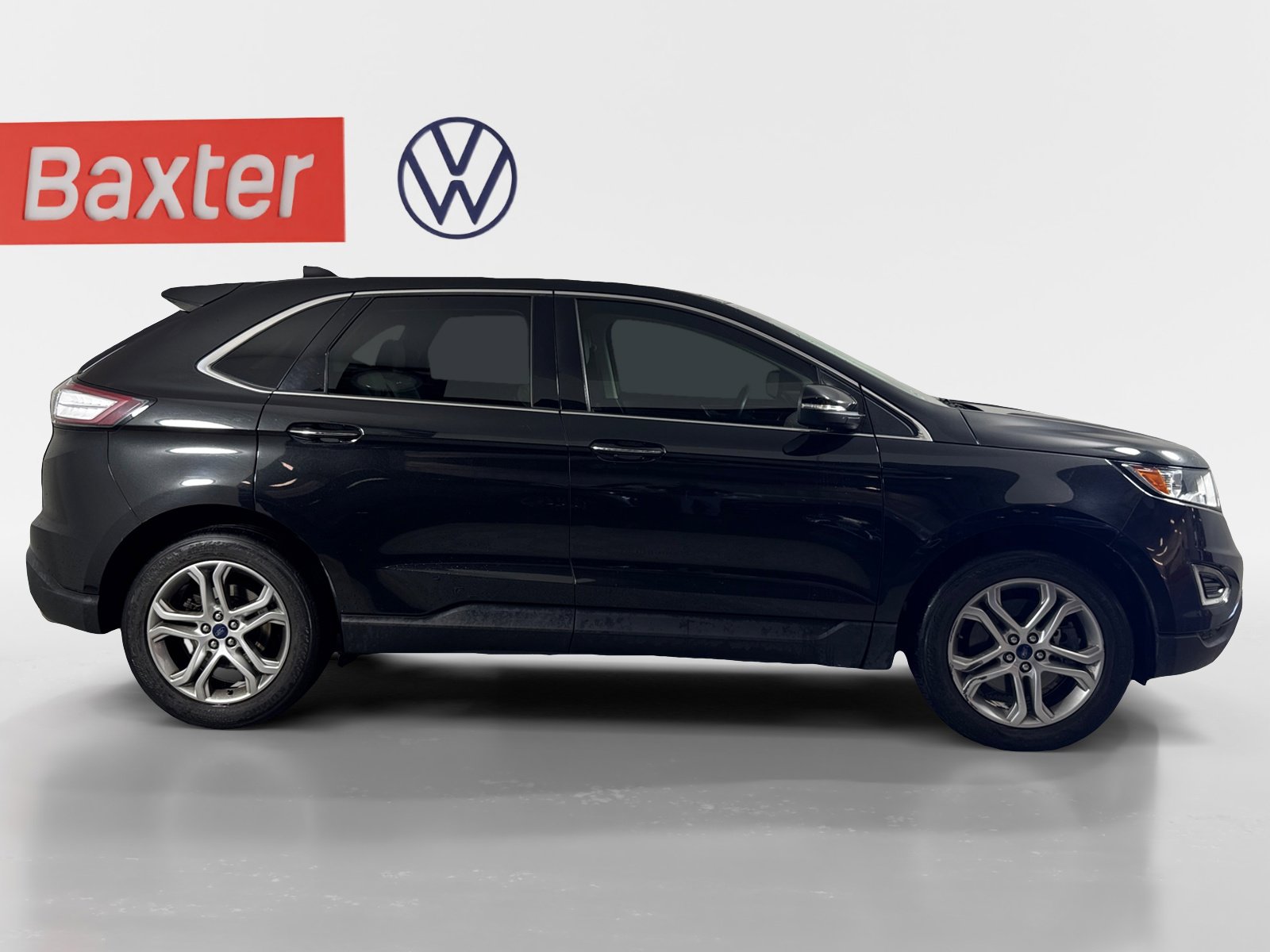 2015 Ford Edge Titanium photo 4