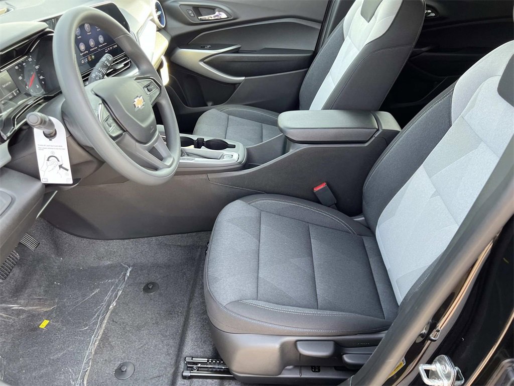 2026 Chevrolet Trax LS photo 6