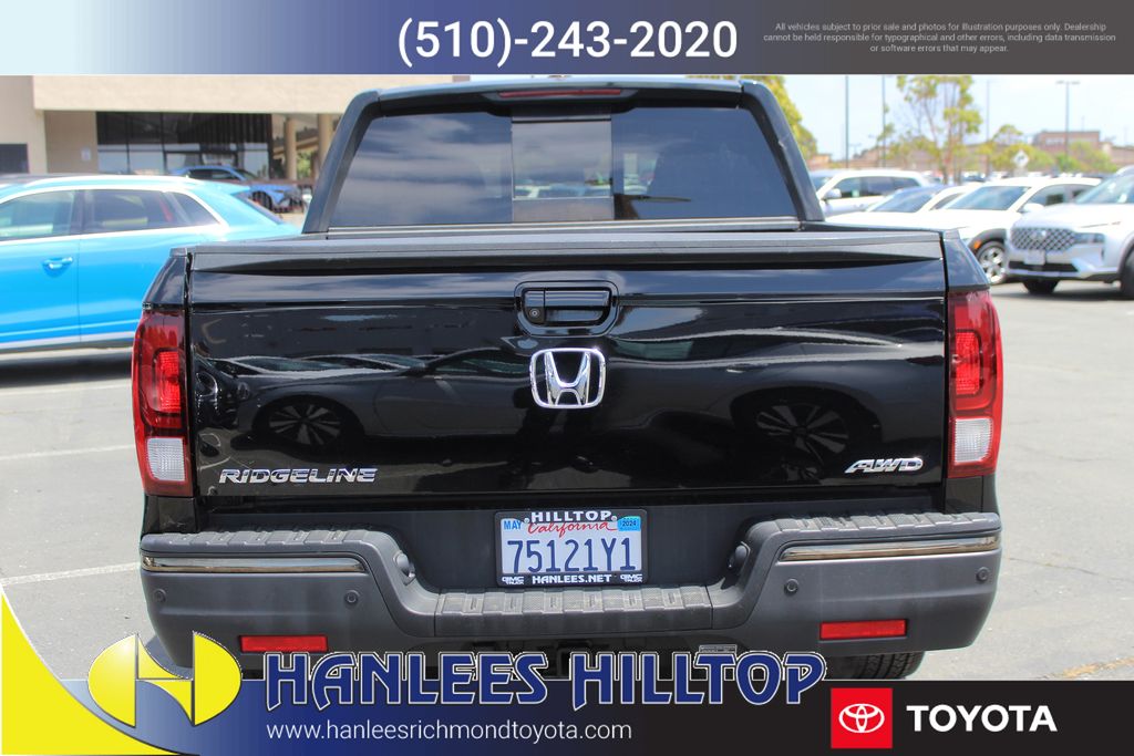 2018 Honda Ridgeline Black Edition photo 7