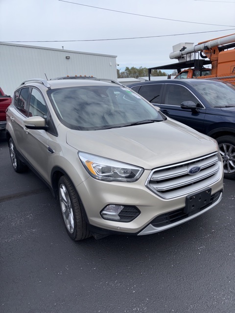 2018 Ford Escape Titanium photo 2