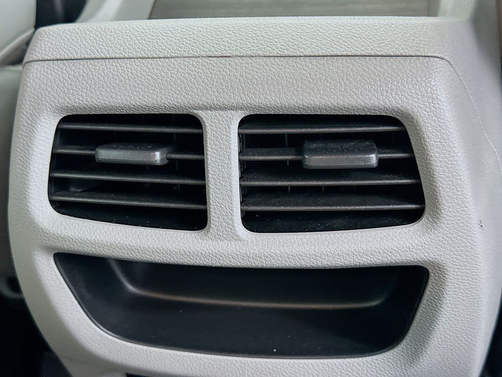 2019 Honda Ridgeline RTL photo 20