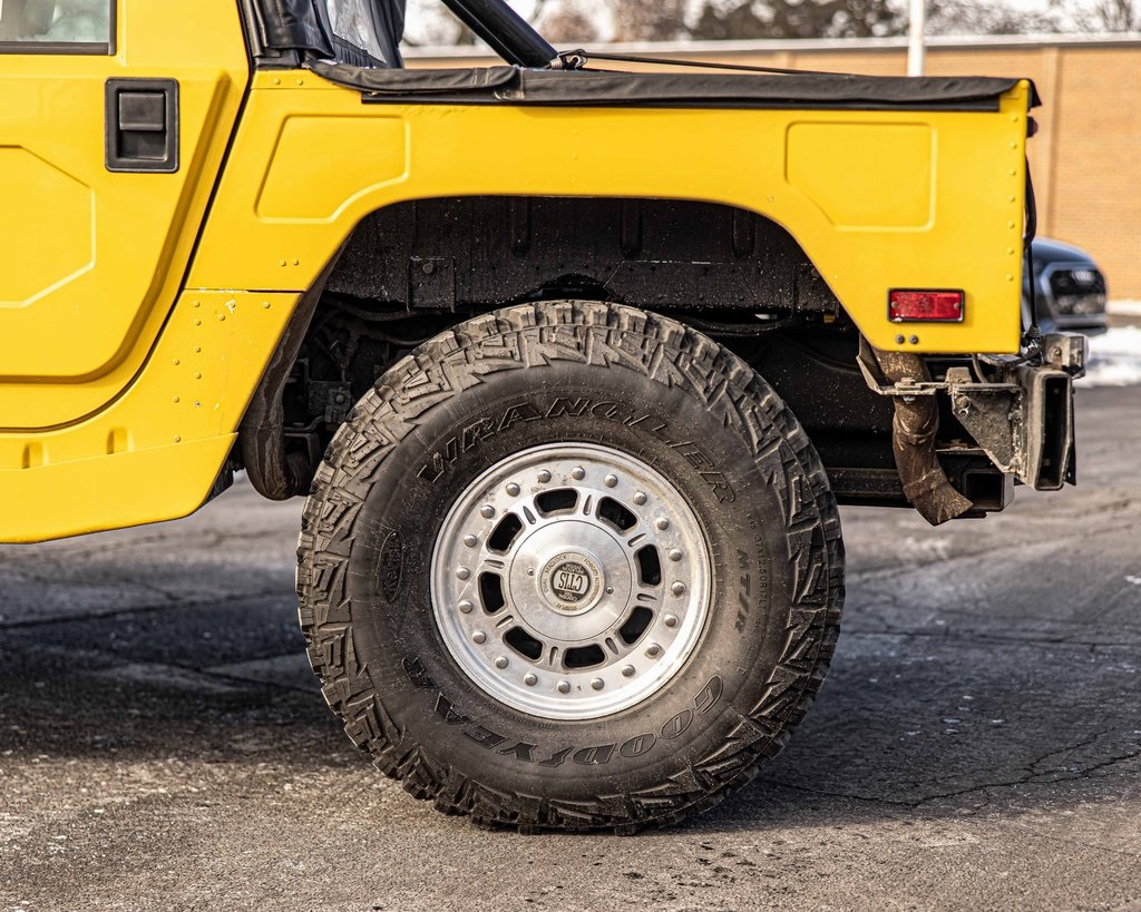 2003 HUMMER H1 - Image 8