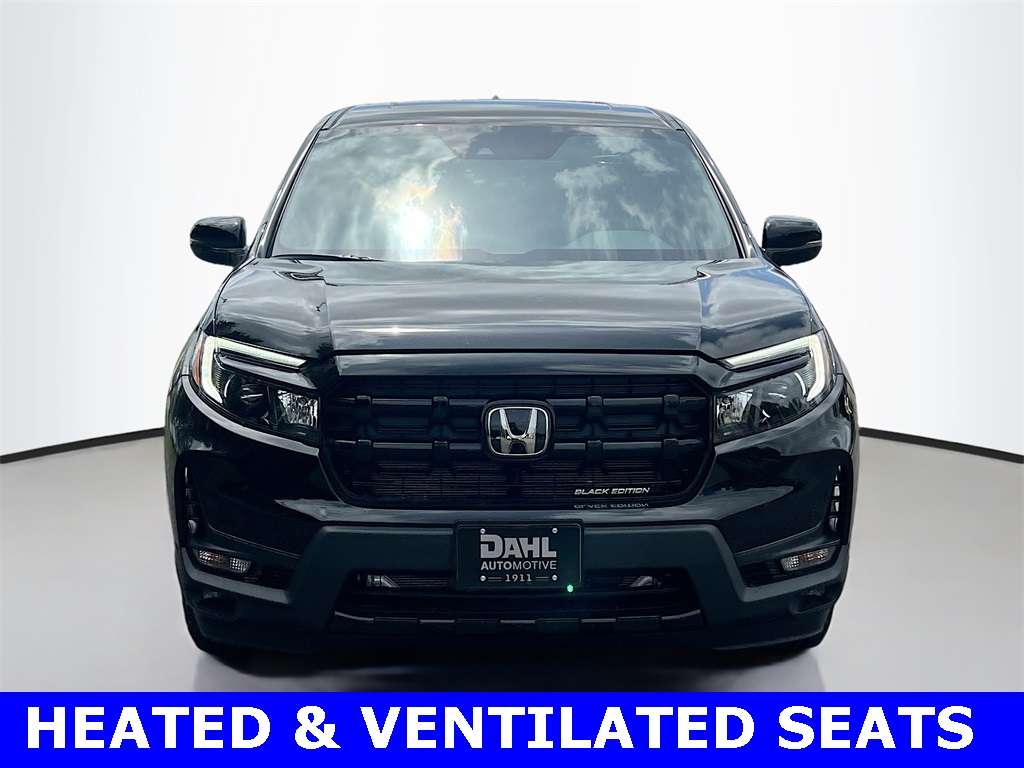 2025 Honda Ridgeline Black Edition photo 2