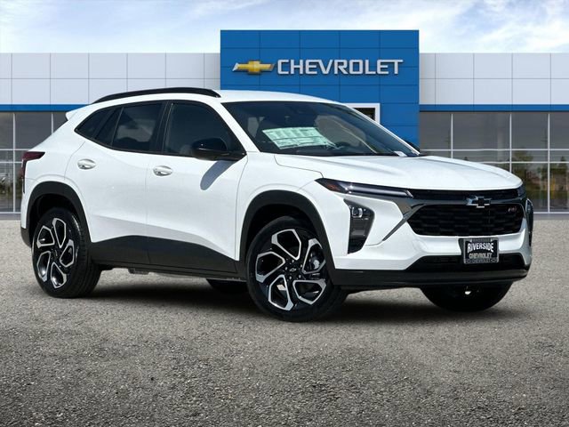 2026 Chevrolet Trax photo 2
