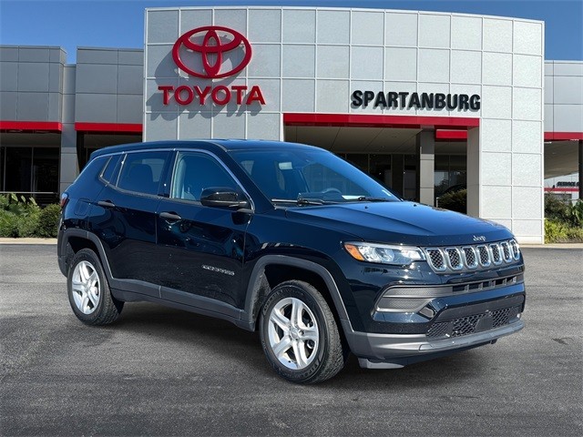 2024 Jeep Compass Sport's photo
