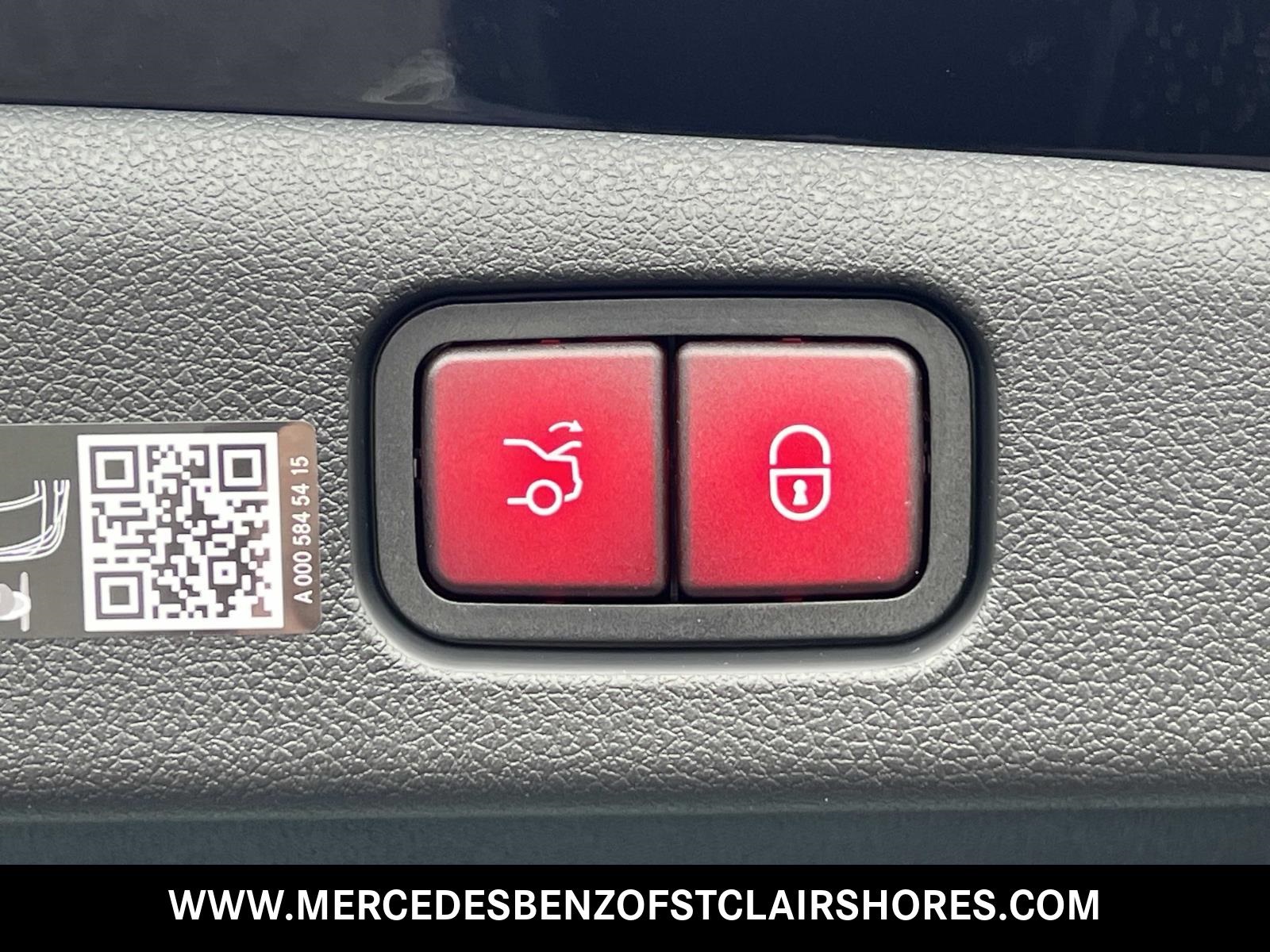 2026 Mercedes Benz E 350 4MATIC photo 13