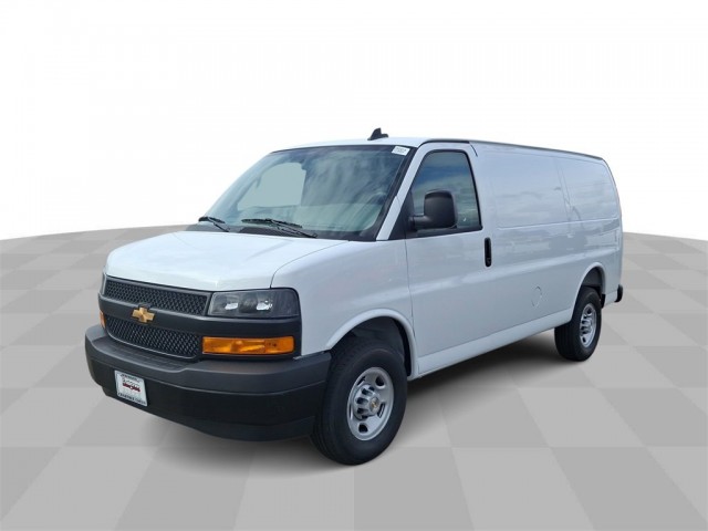 2025 Chevrolet Express Cargo Work Van's photo