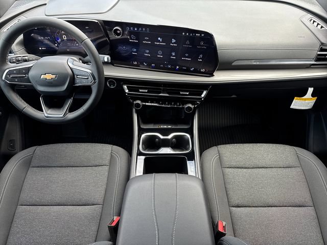 2026 Chevrolet Traverse photo 13