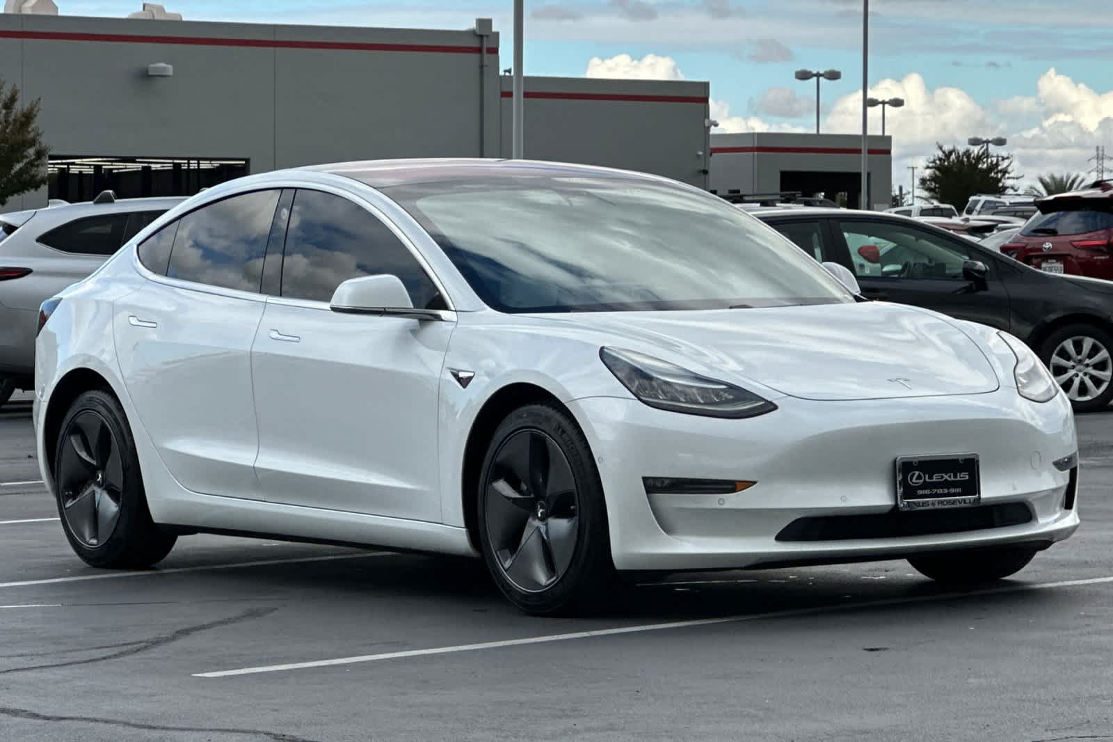 2018 Tesla Model 3 photo 4