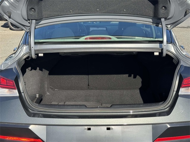 2024 Hyundai Elantra SEL Convenience photo 29