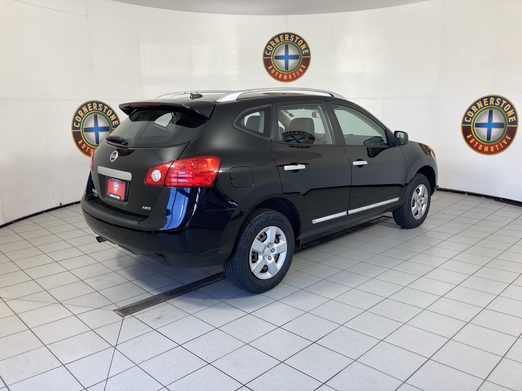 2015 Nissan Rogue Select S photo 16