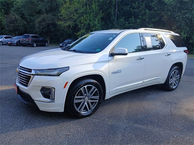 2022 Chevrolet Traverse High Country's photo