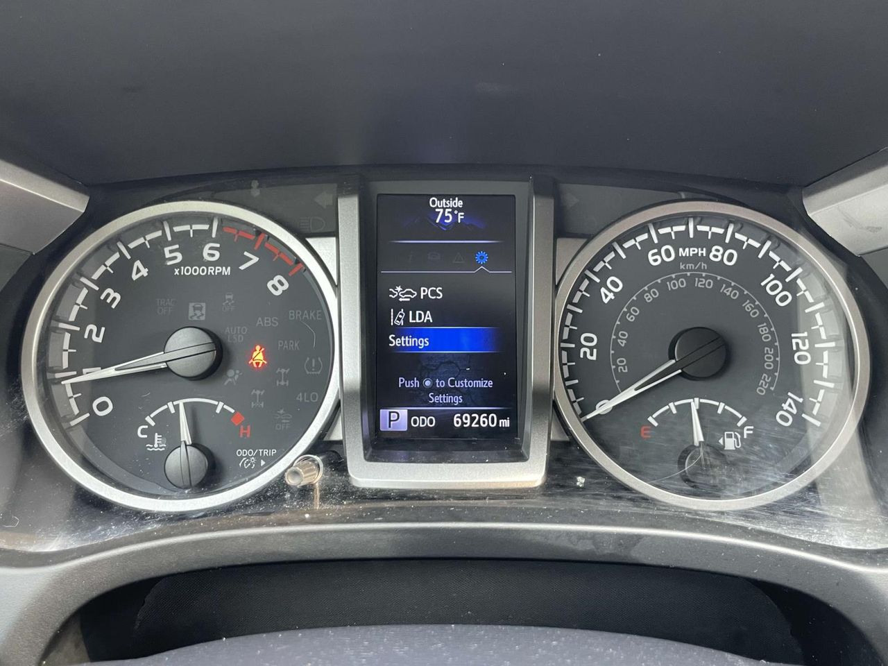 2022 Toyota Tacoma SR5 V6 photo 23
