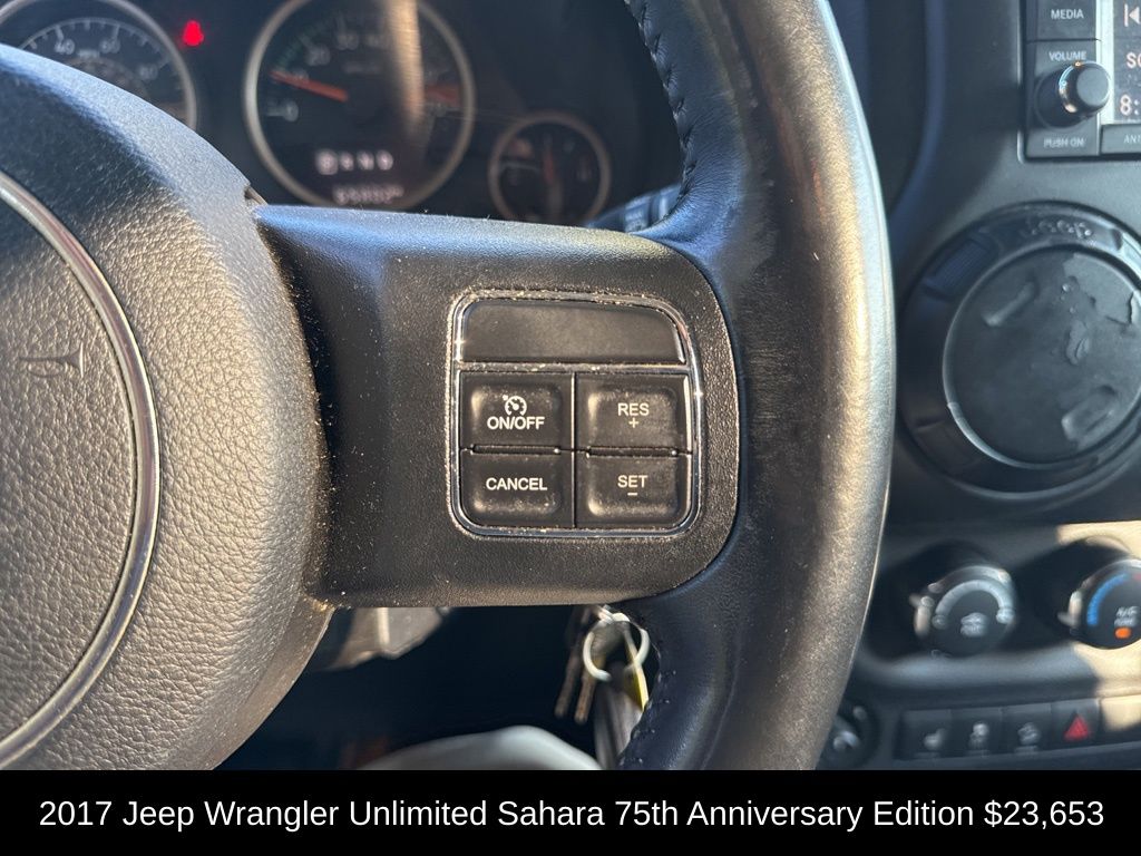 2017 Jeep Wrangler Unlimited Sahara photo 20