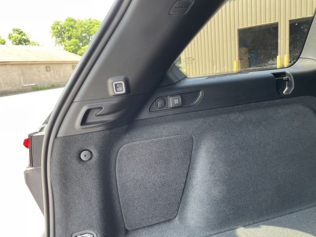 2023 Jeep Grand Cherokee Summit Reserve 4xe photo 9