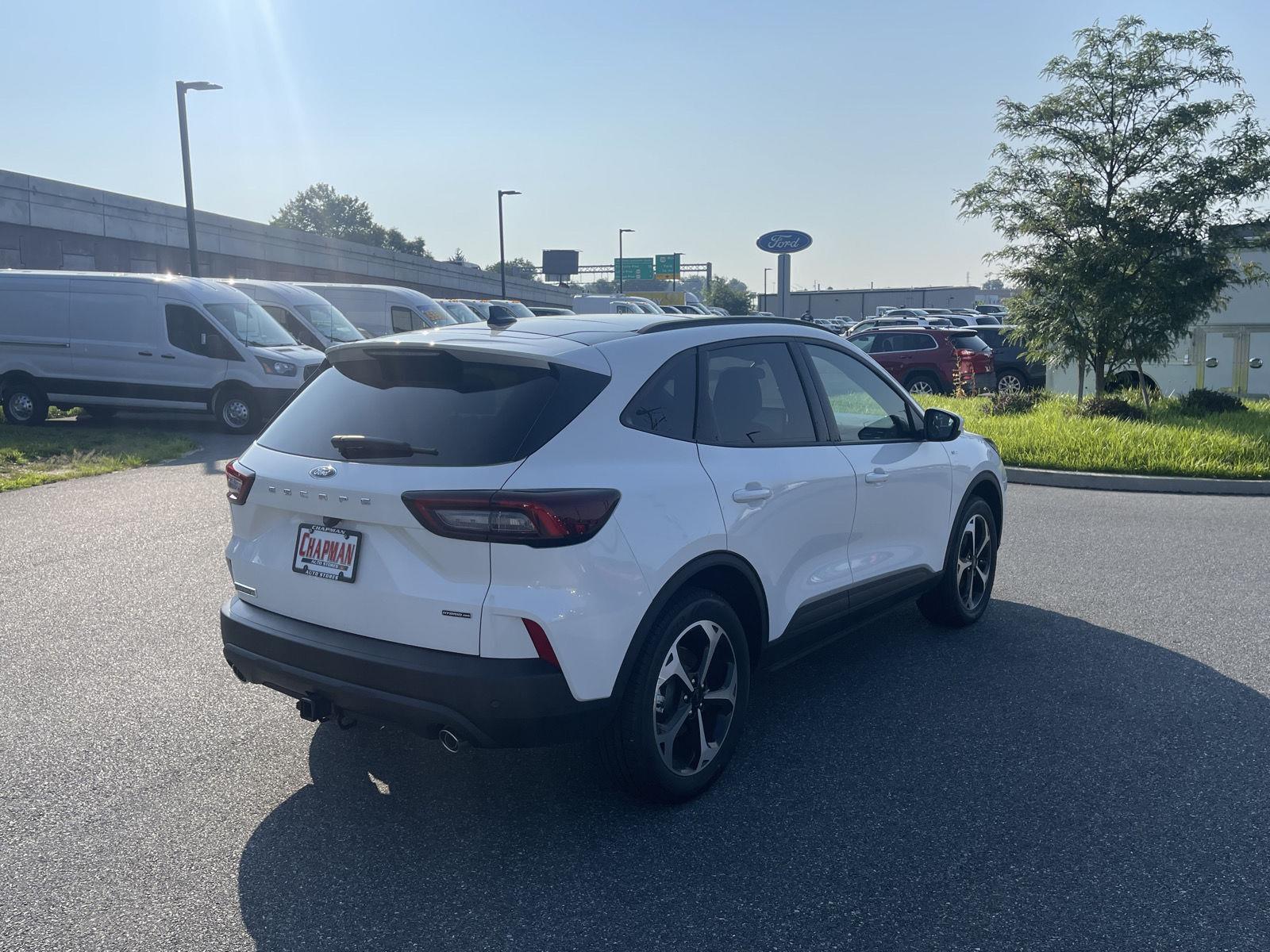 2025 Ford Escape ST-Line Select photo 9