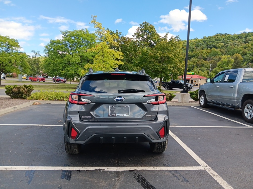 2025 Subaru Crosstrek Limited photo 4