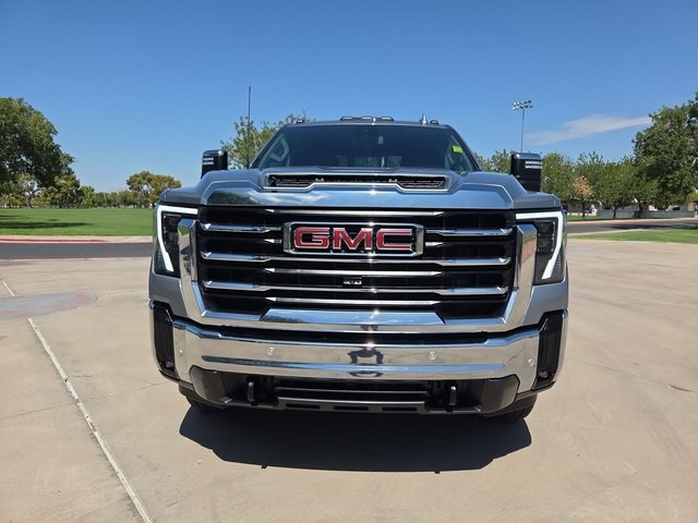 2024 Gmc Sierra HD SLT photo 2