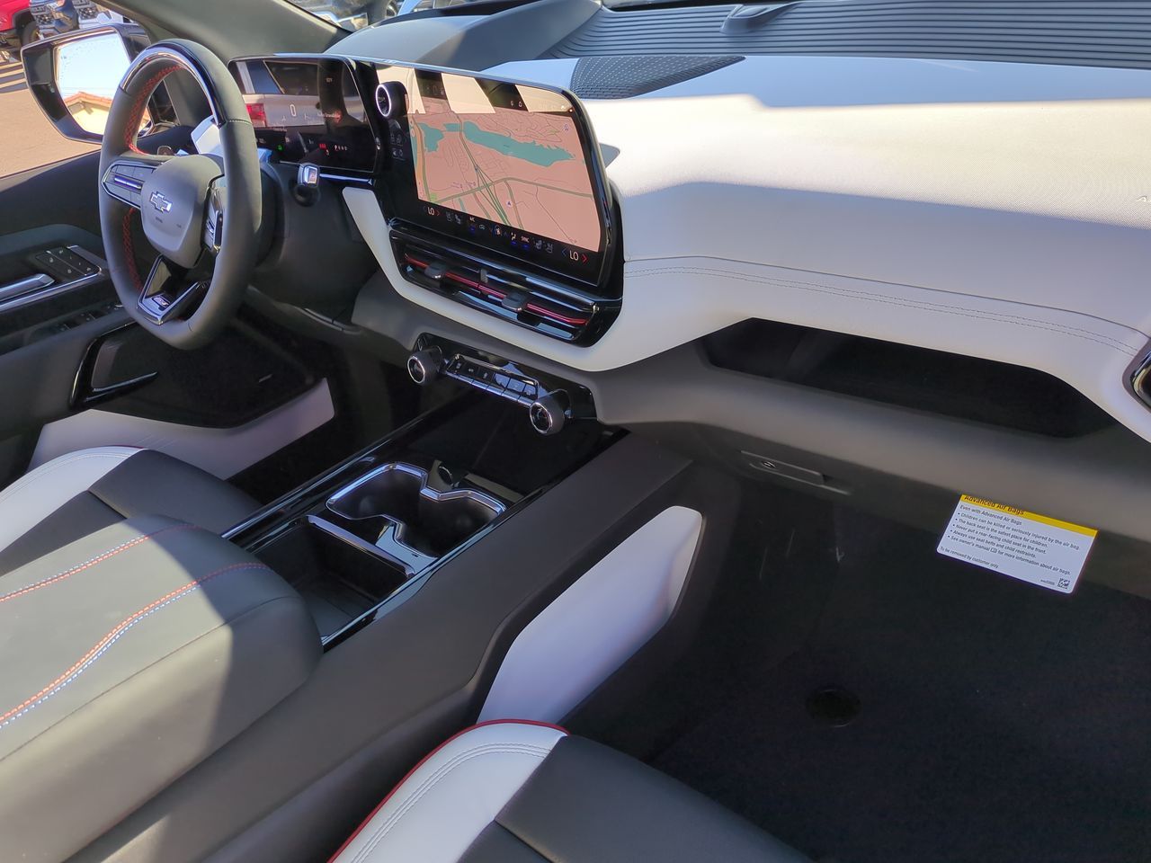 2025 Chevrolet Silverado EV RST photo 26