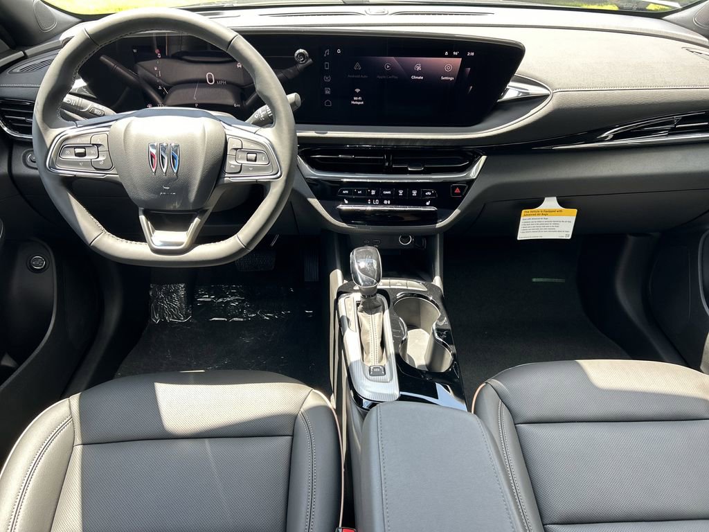 2025 Buick Envista Avenir photo 13