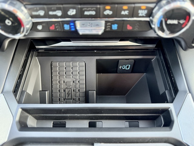 2026 Ford F-250 Platinum photo 27