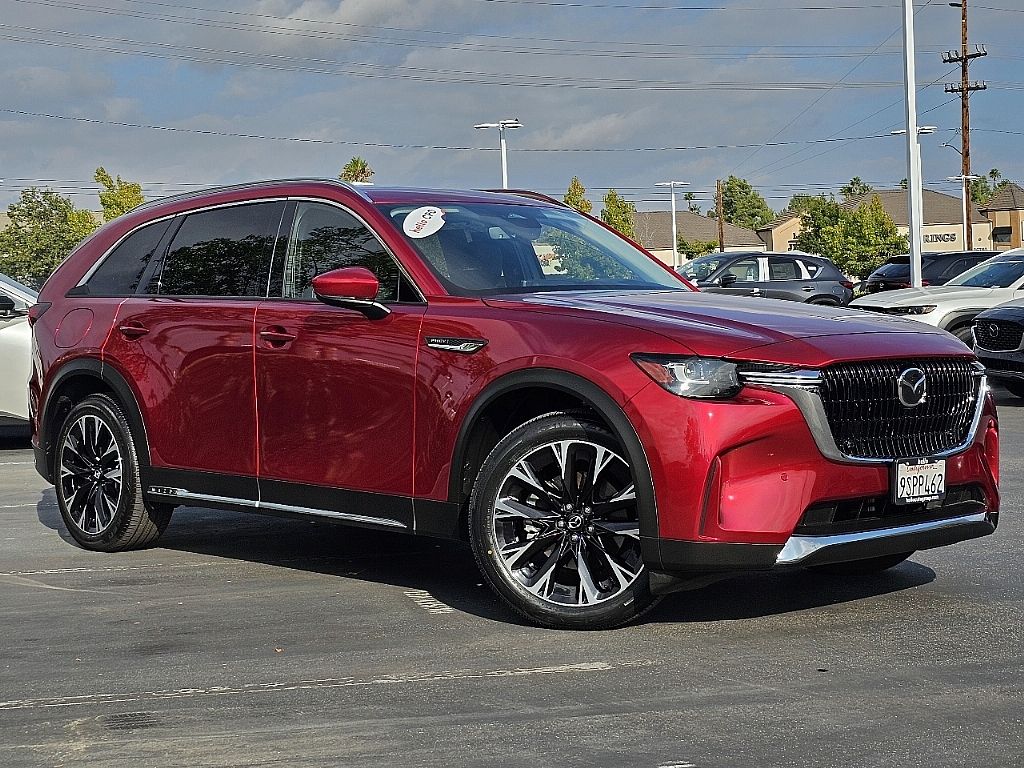 2024 Mazda CX-90 Premium photo 2