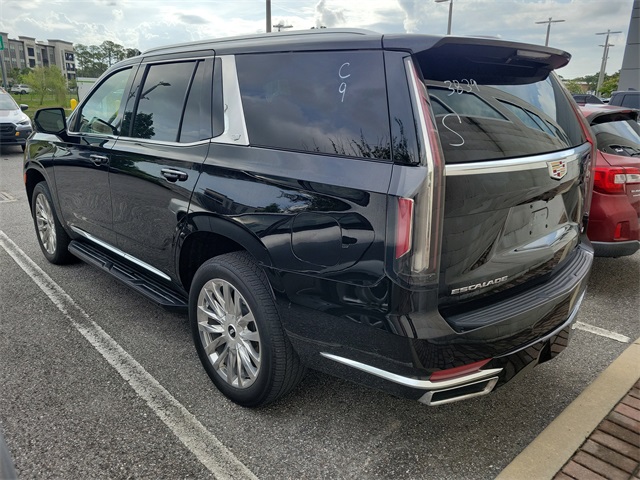 2023 Cadillac Escalade Premium Luxury photo 2