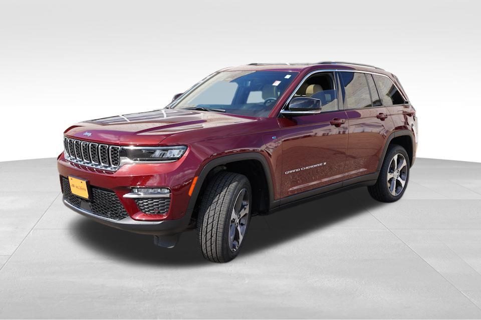 2023 Jeep Cherokee 4xe photo 10