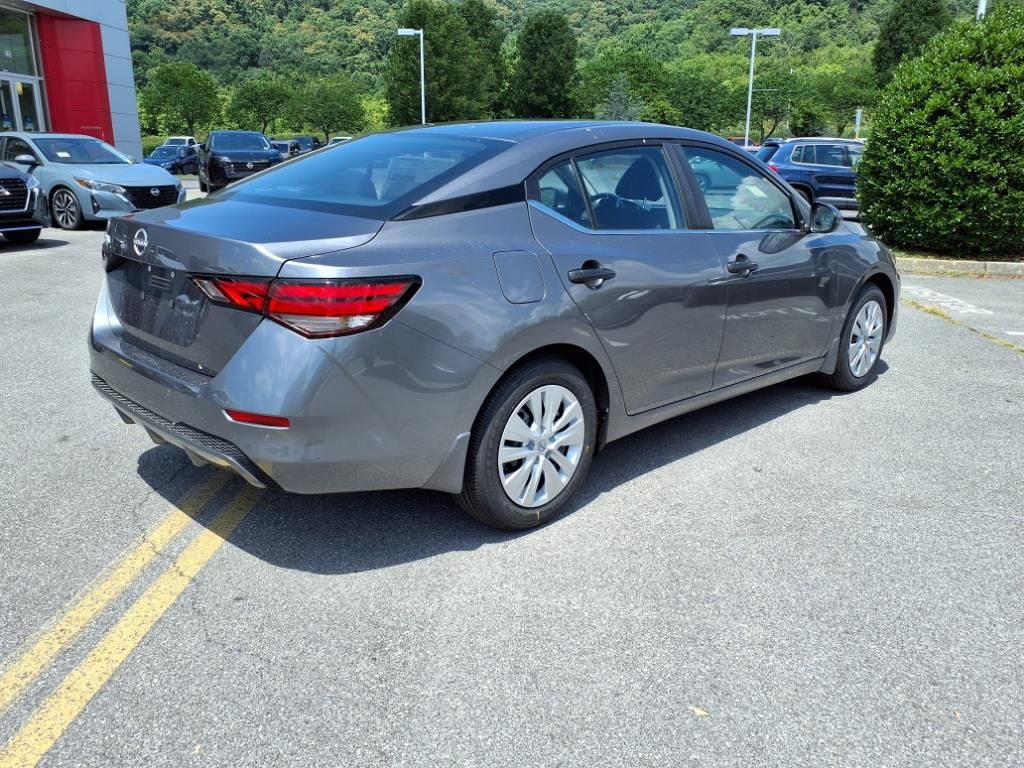 2025 Nissan Sentra S photo 3