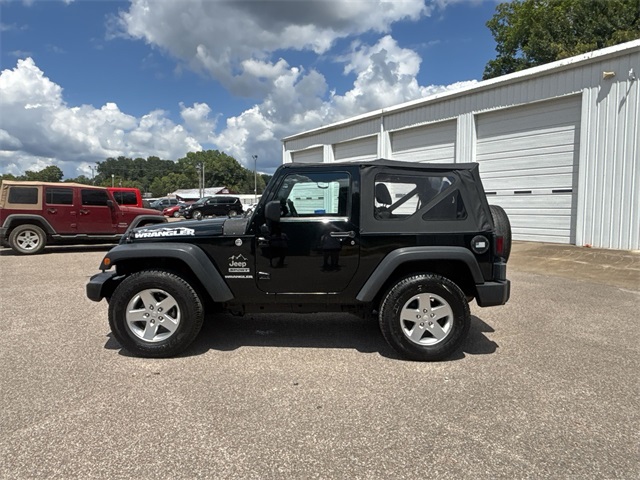 2012 Jeep Wrangler Sport photo 4
