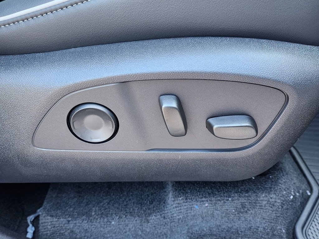 2026 Buick Enclave Sport Touring photo 39