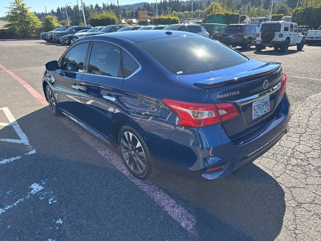 2019 Nissan Sentra SR photo 4