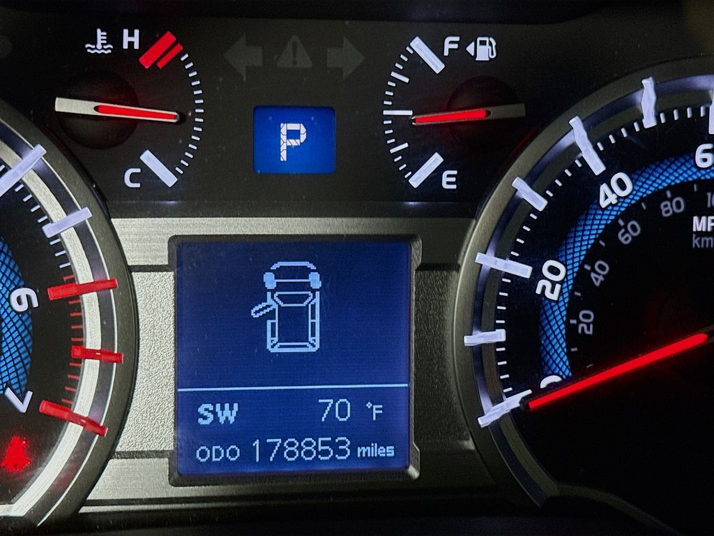 2015 Toyota 4Runner SR5 Premium photo 12
