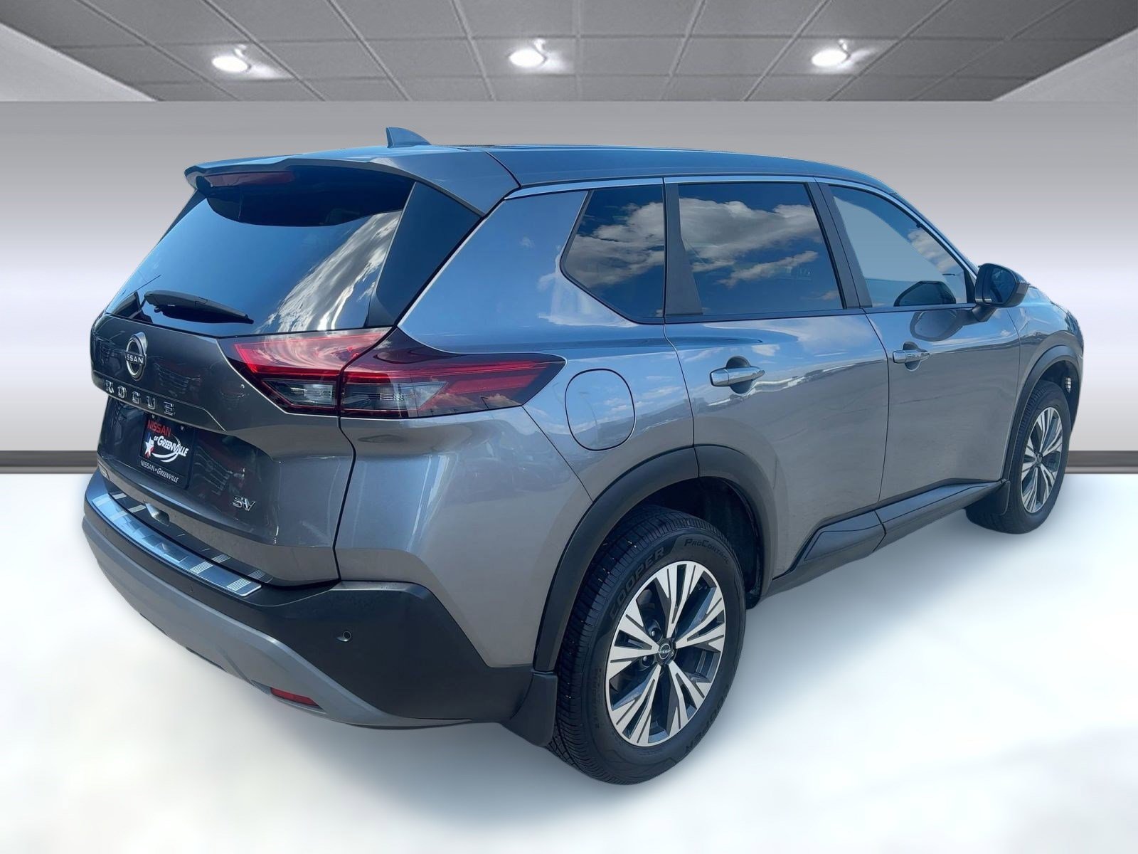 2023 Nissan Rogue SV photo 9
