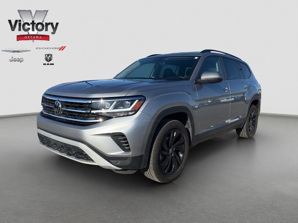 2022 Volkswagen Atlas SE w/Tech's photo
