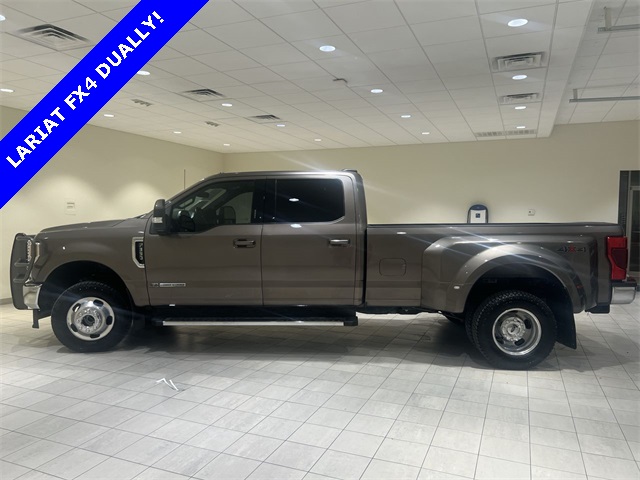 2022 Ford F-350 photo 2