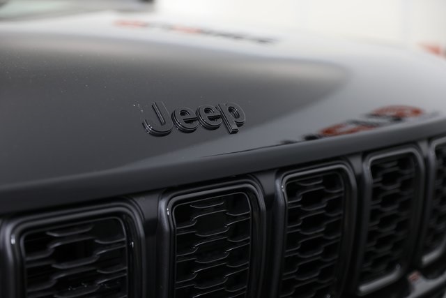 2025 Jeep Grand Cherokee Limited photo 21