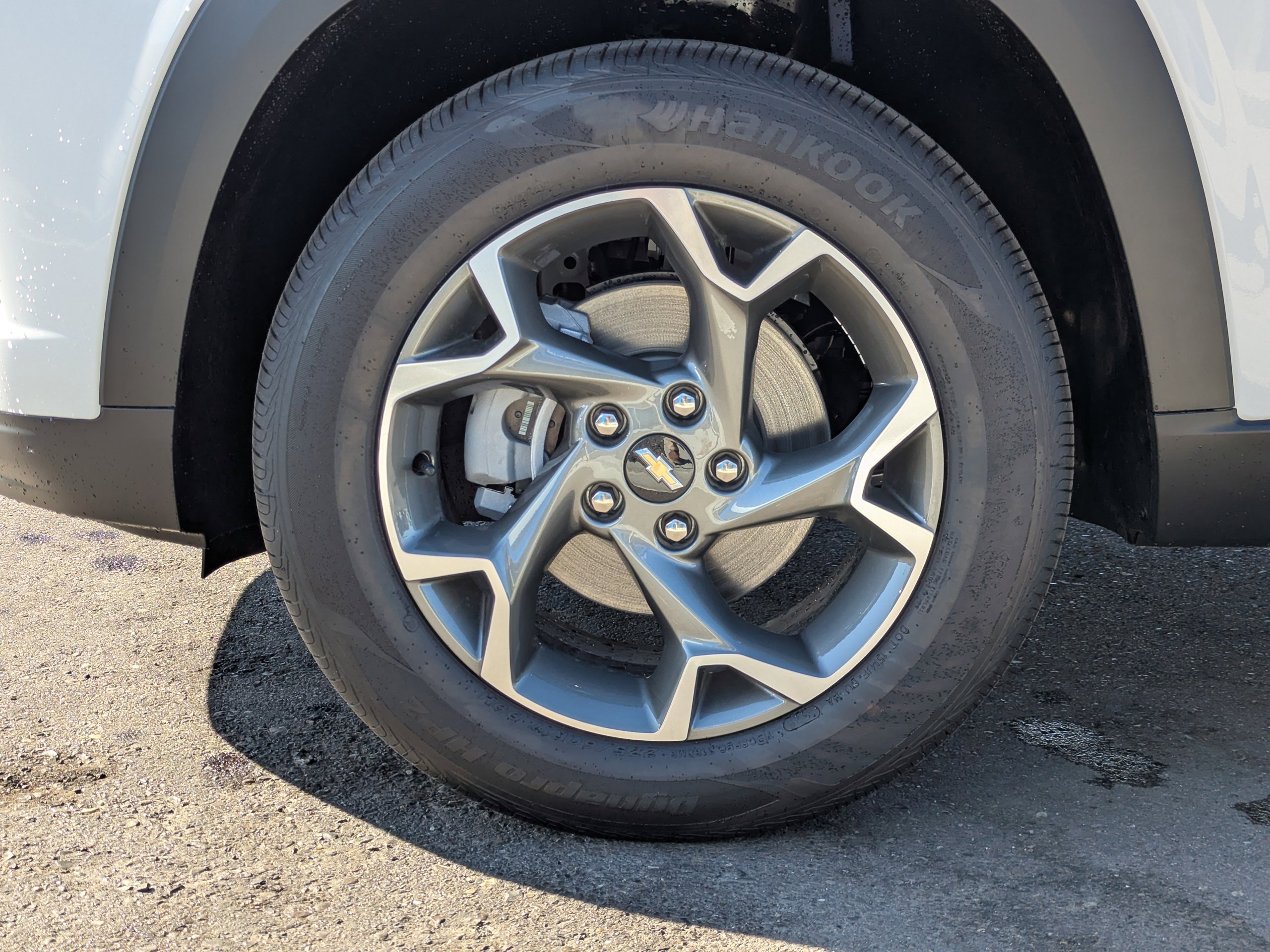 2025 Chevrolet Trax LT photo 41