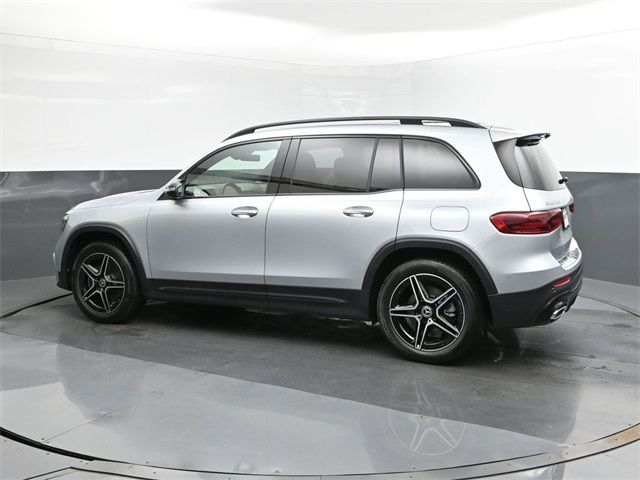 2024 Mercedes Benz GLB 250 photo 4