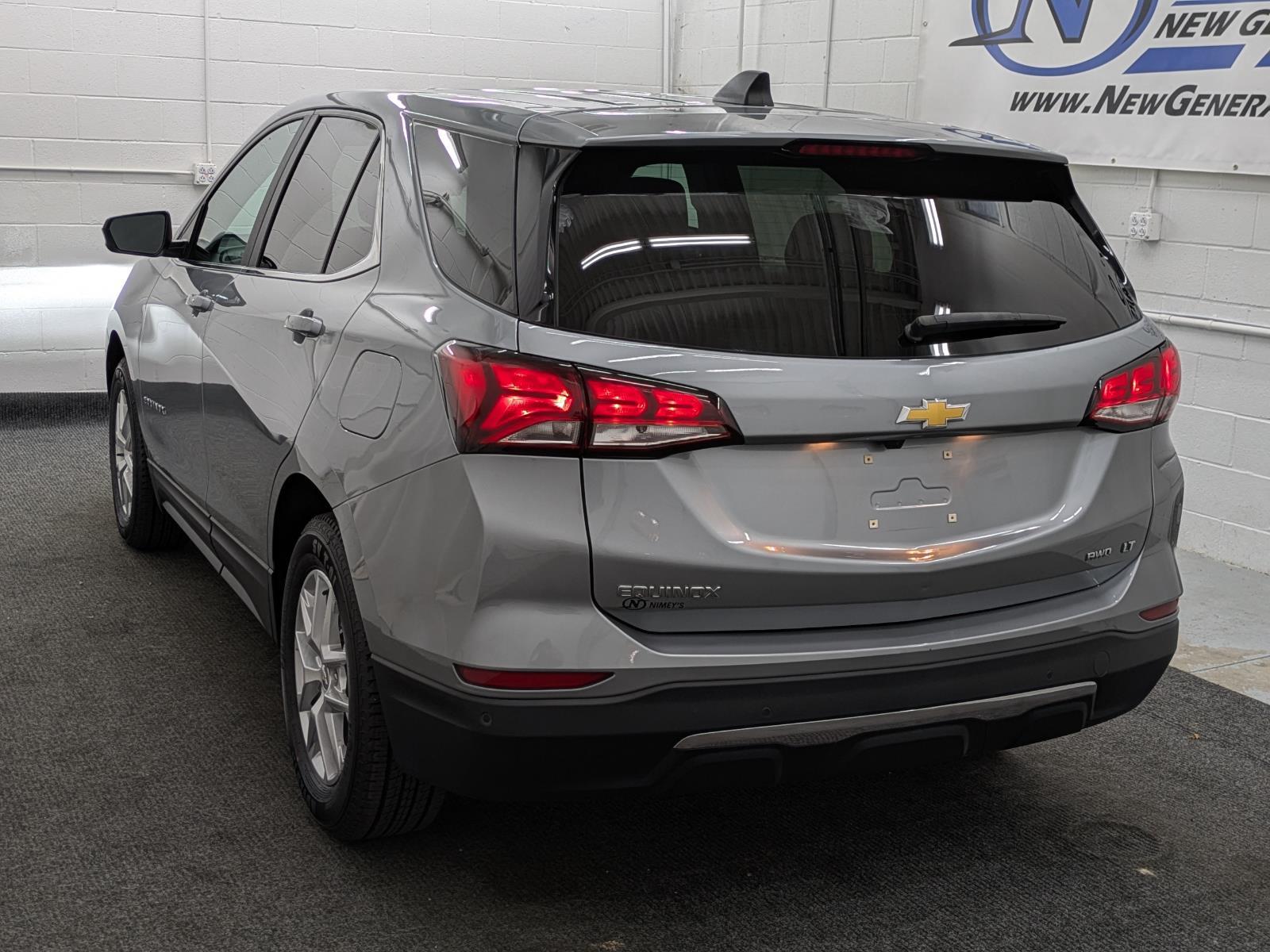 2024 Chevrolet Equinox LT photo 16