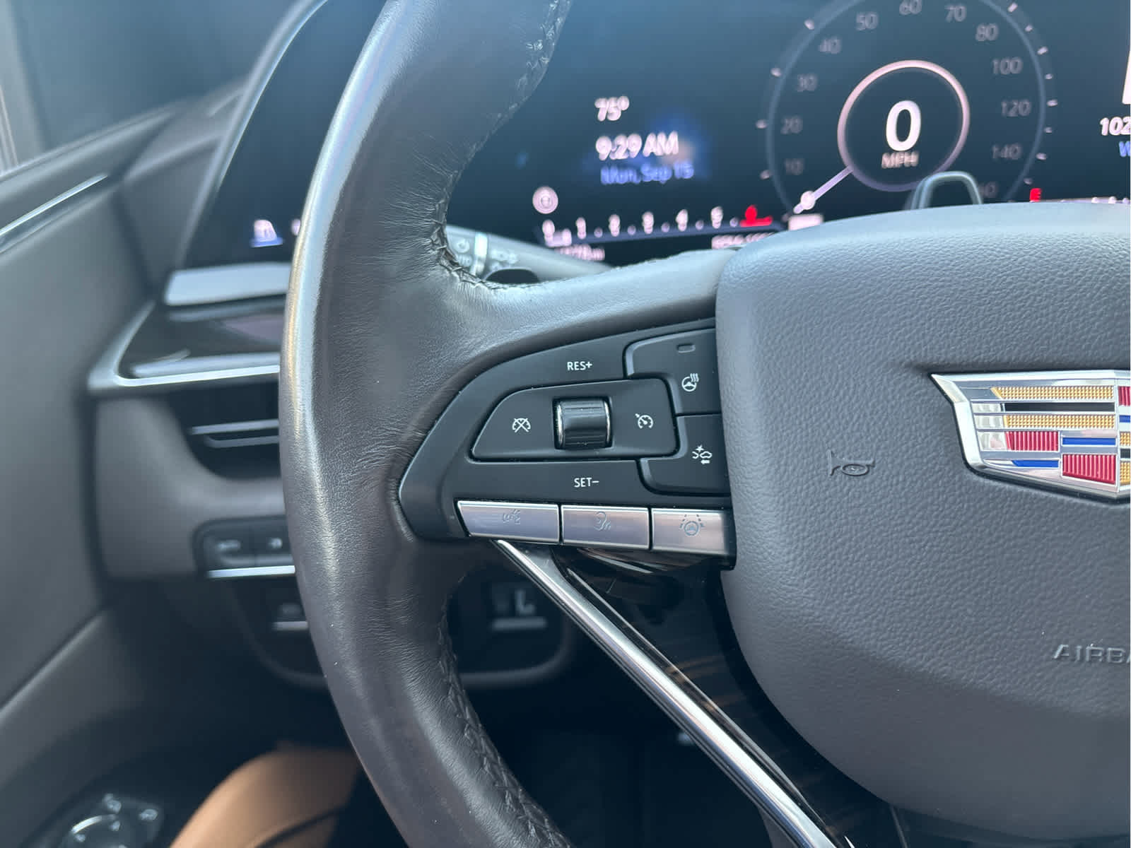 2023 Cadillac Escalade ESV Sport photo 16