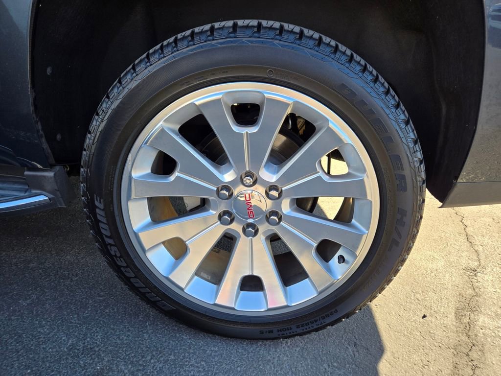 2019 Gmc Yukon Denali photo 3