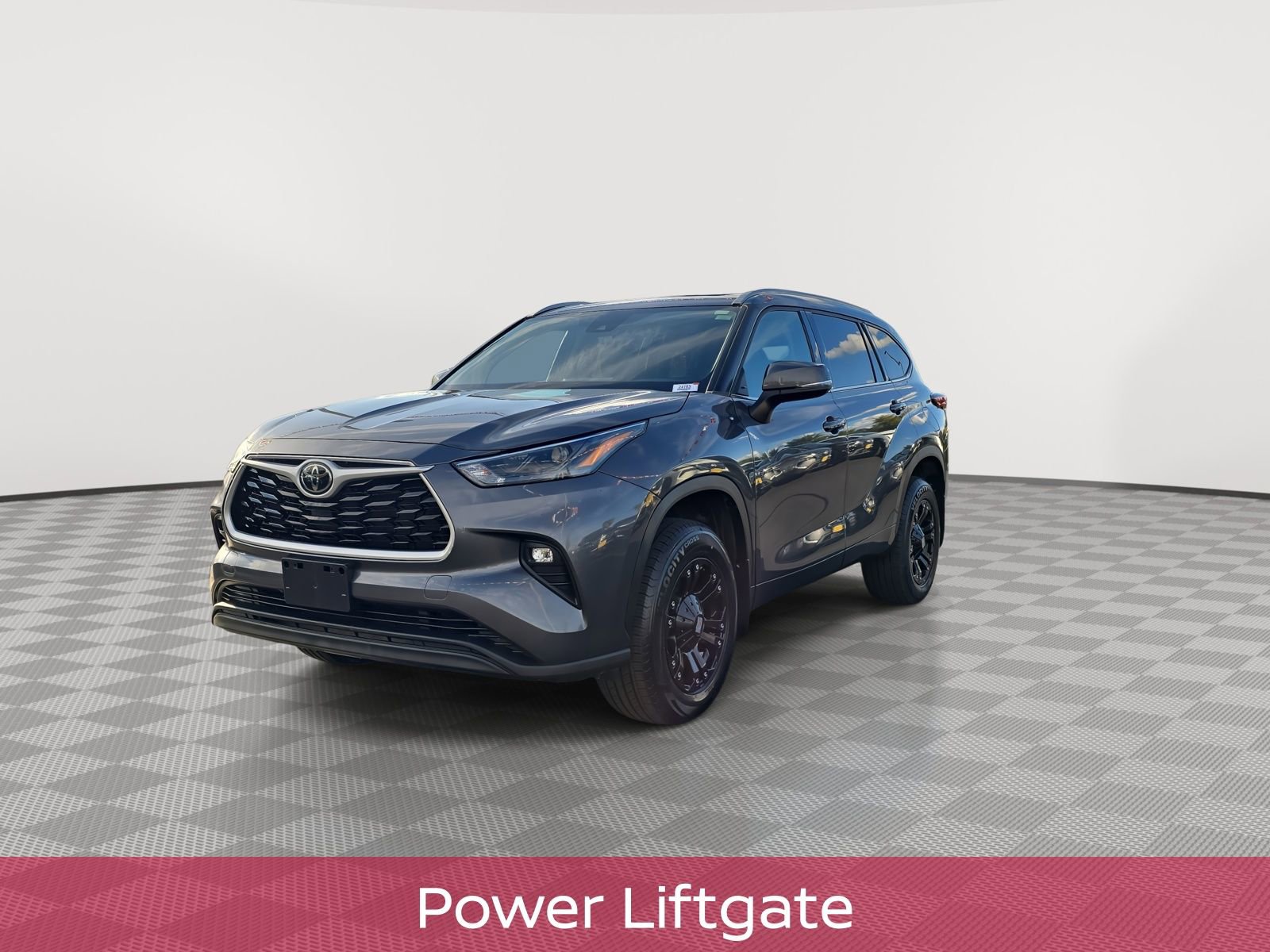 2022 Toyota Highlander XLE photo 4