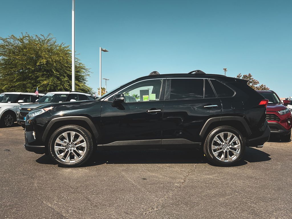 2021 Toyota RAV4 Limited photo 2