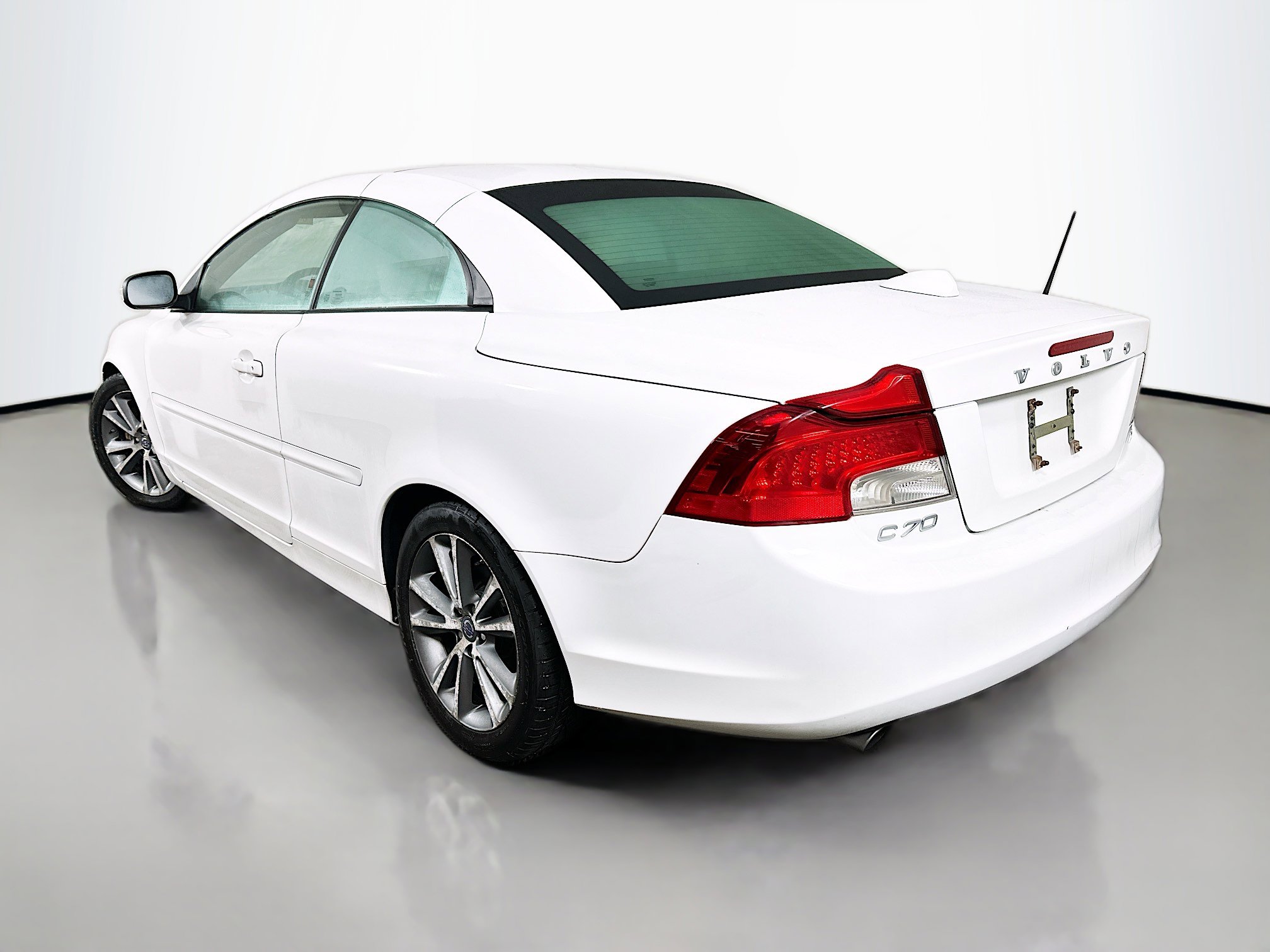 2012 Volvo C70 T5 photo 3